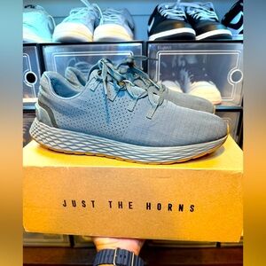 NoBull grey ripstop runners mens 10/womens 11.5 running athletic w/ original box